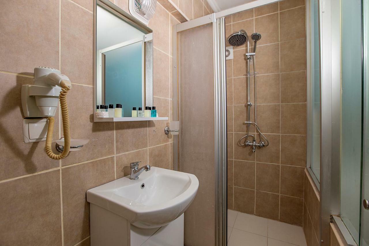Royal Family Hotel Stambuł Zewnętrze zdjęcie
