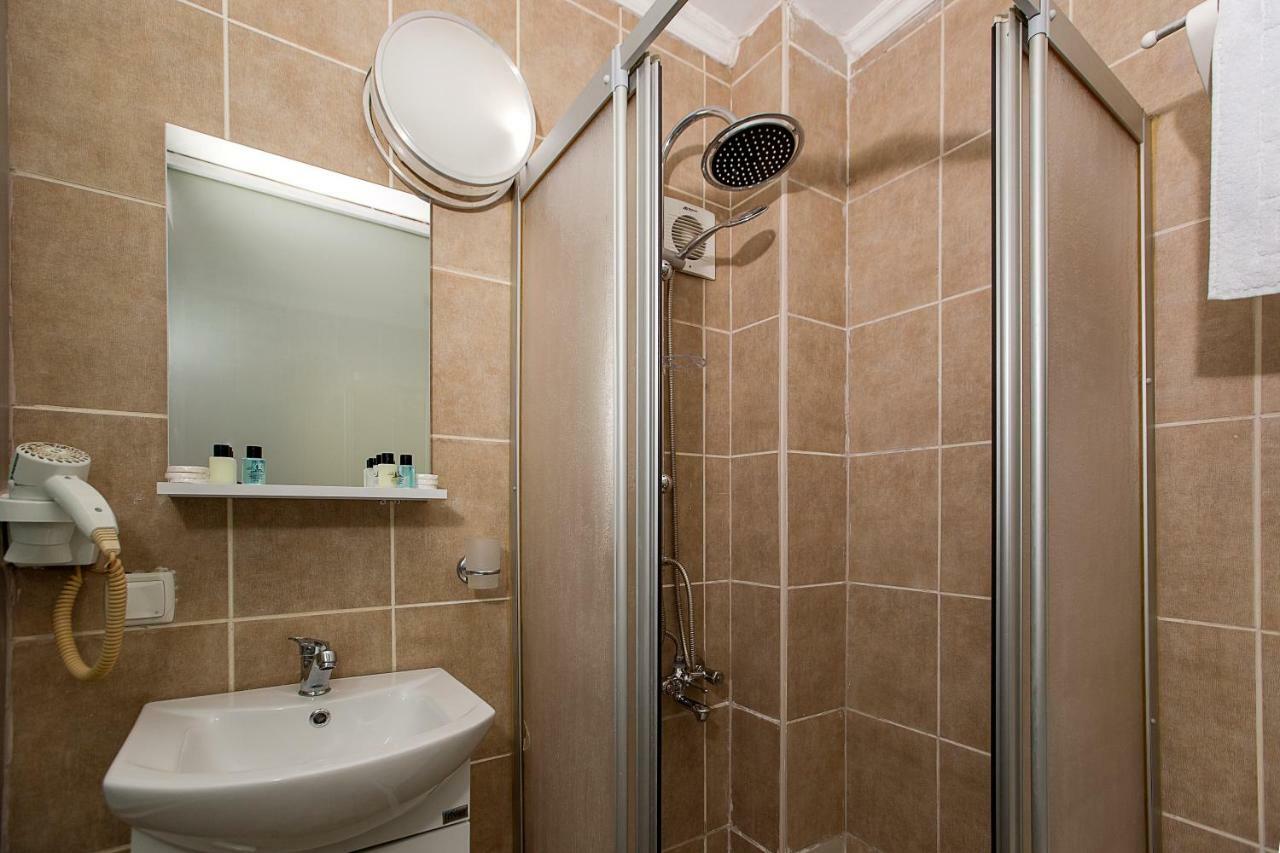 Royal Family Hotel Stambuł Zewnętrze zdjęcie